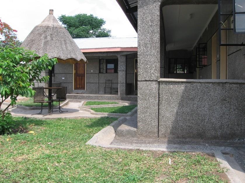 The Stone Guest House Livingstone Exterior foto